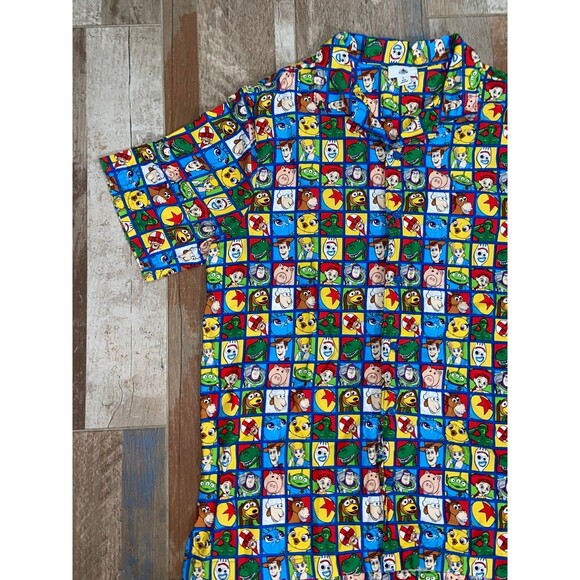 Disney Parks Toy Story 4 Men's Button Down Camp Hawaiian Shirt Large - Picture 3 of 9